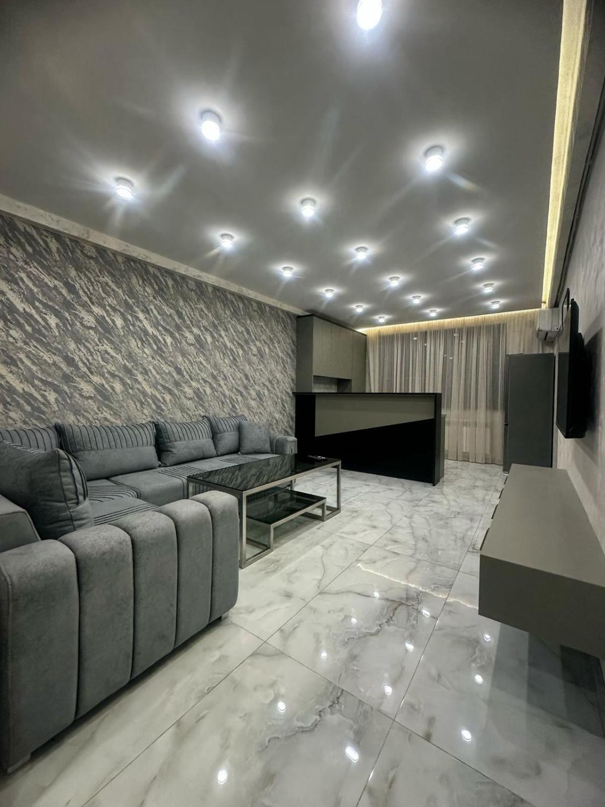 Luxuary Spacious 1Bedroom Apt,Centre エレバン エクステリア 写真